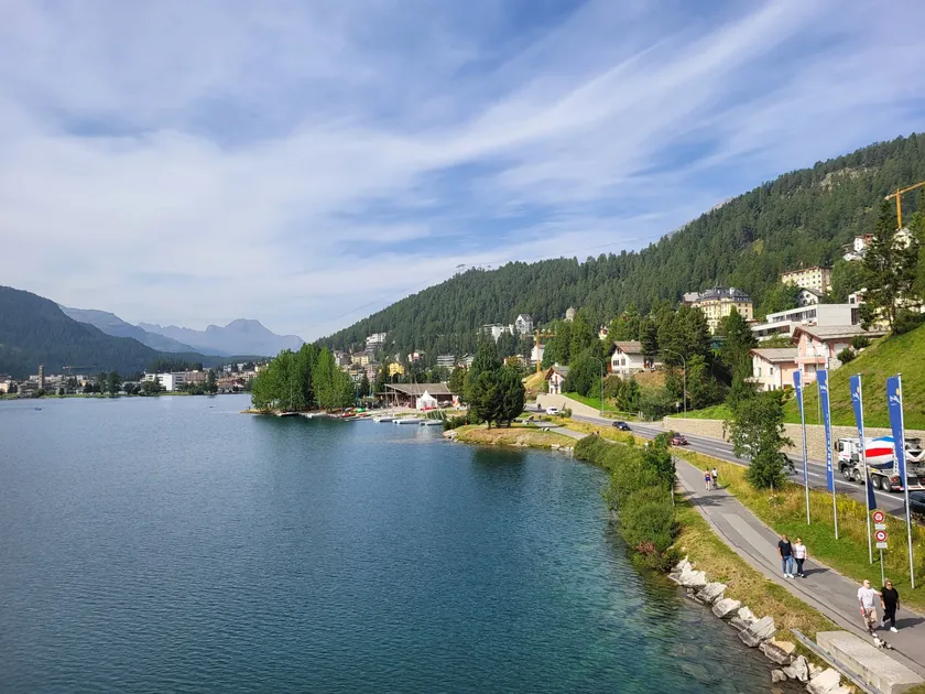 Wanderung Einmal um den St. Moritzersee