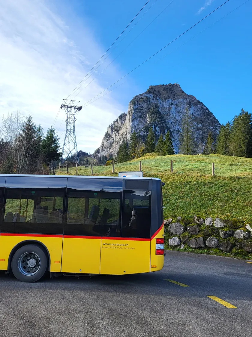 Wanderung Brunni - Grosser Mythen - Brunni