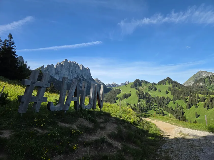 Rundtour um die Gastlosen